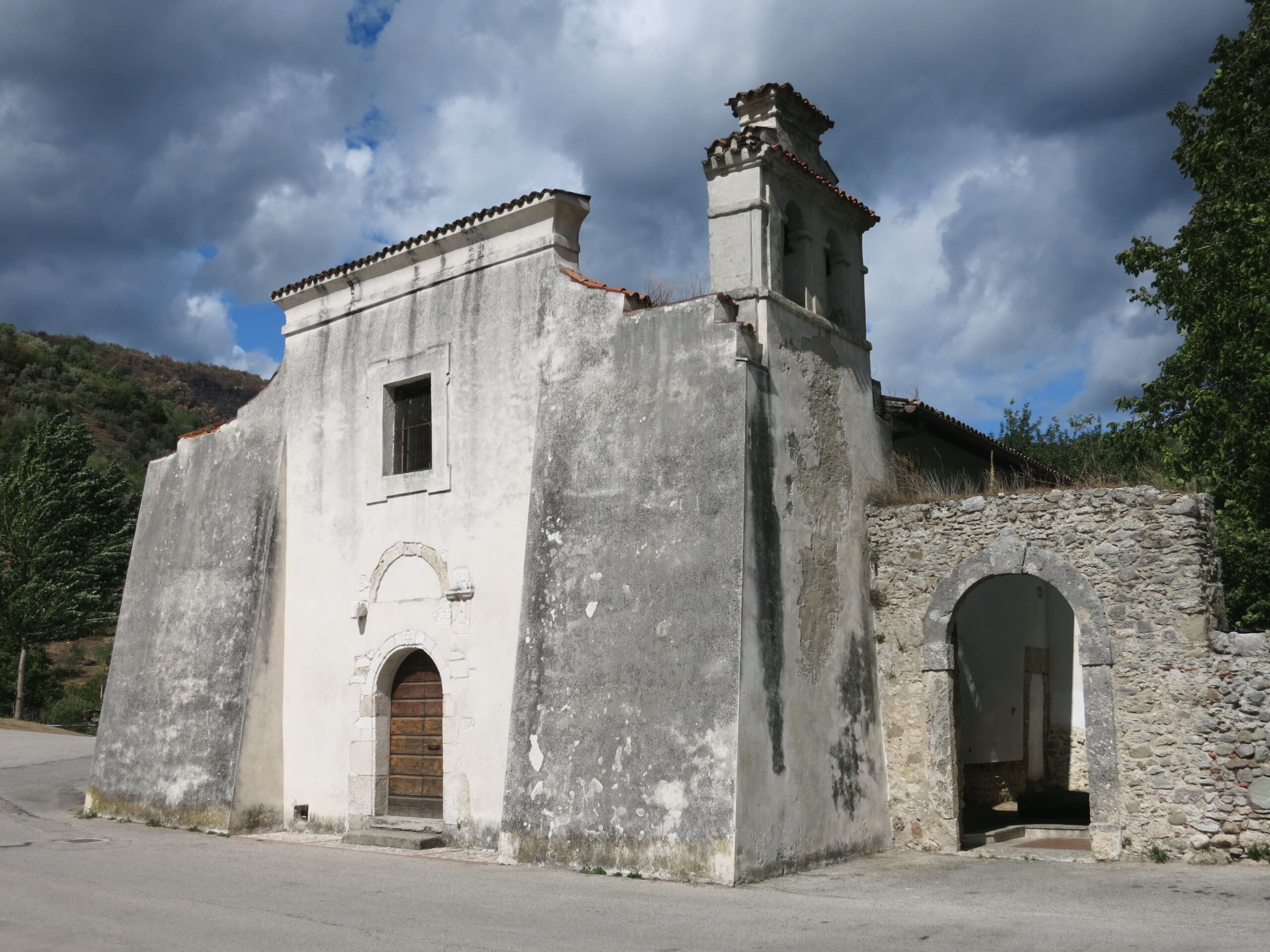 Chiesa dei SS. Dionigi, Rustico ed Eleuterio